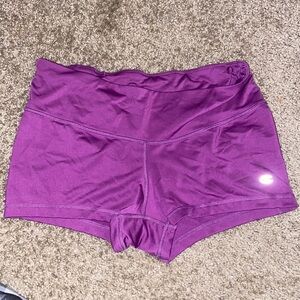Champion leggings shorts Large purple